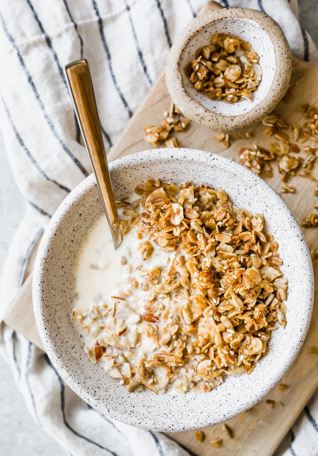 delicious breakfast Granola Recipe